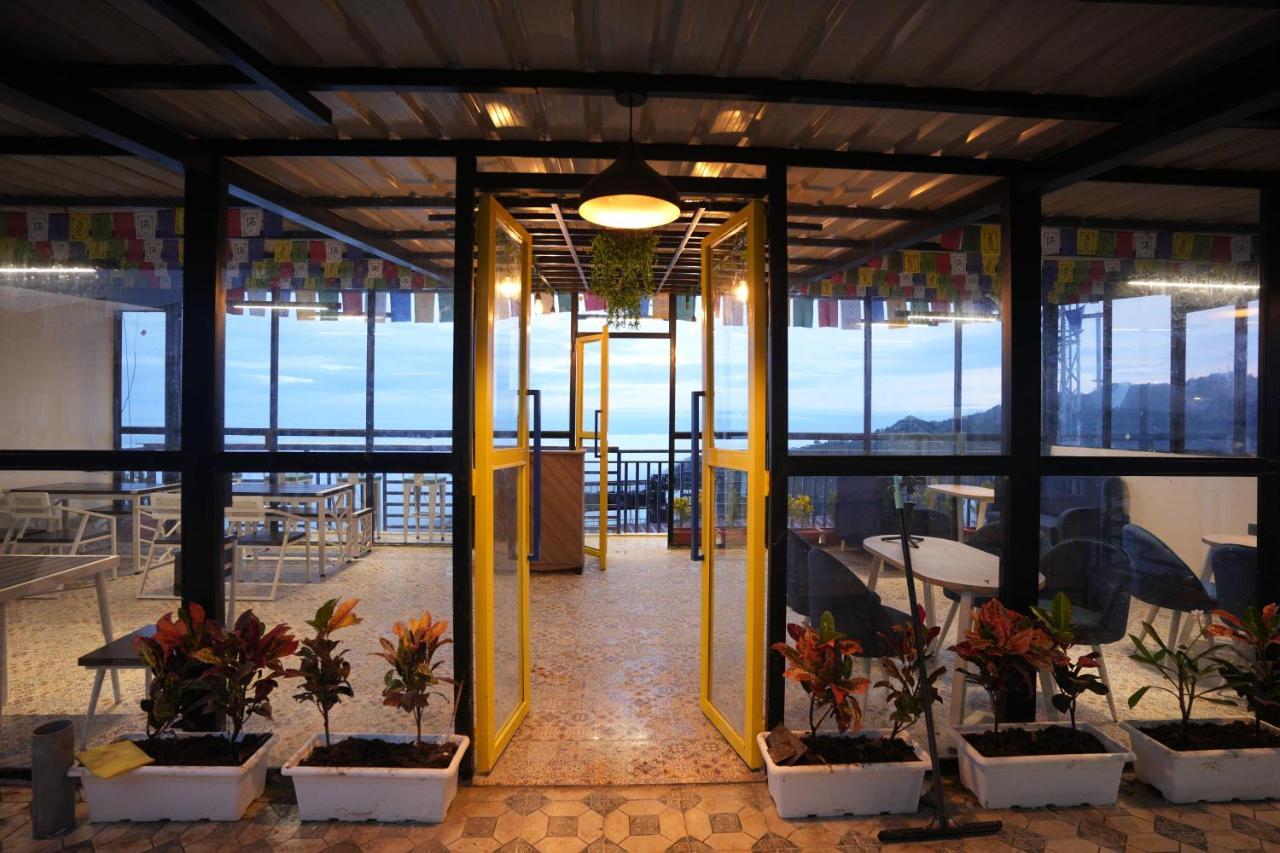 Shalom Backpackers Mussoorie Hostel Buitenkant foto