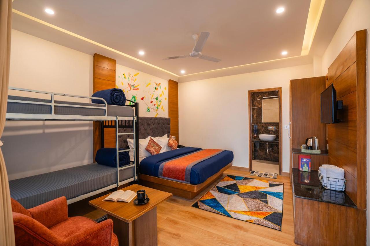 Shalom Backpackers Mussoorie Hostel Buitenkant foto