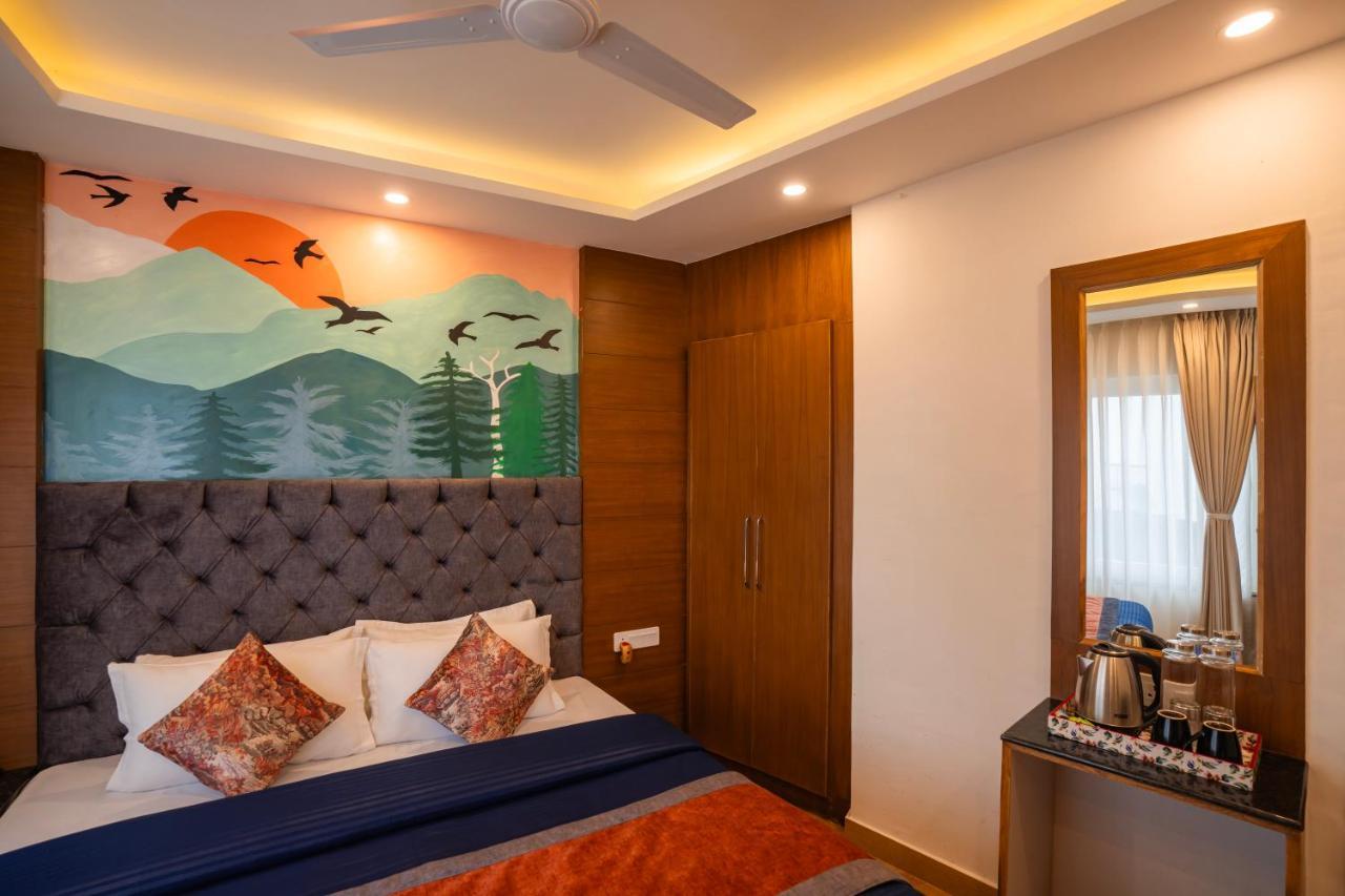 Shalom Backpackers Mussoorie Hostel Buitenkant foto