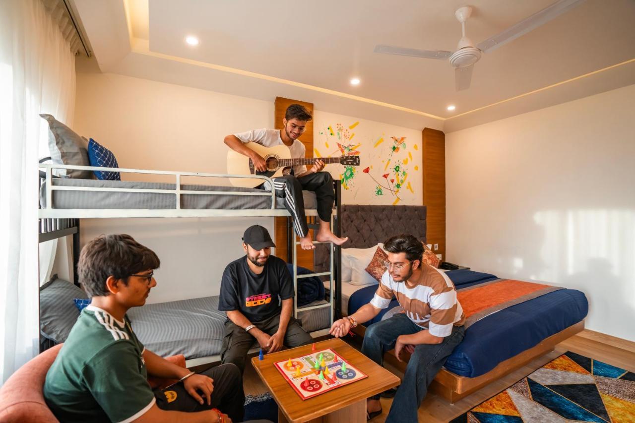 Shalom Backpackers Mussoorie Hostel Buitenkant foto